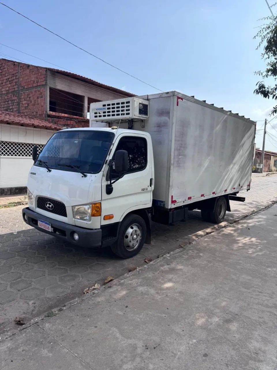 Caminhão baú refrigerado  - Foto 5