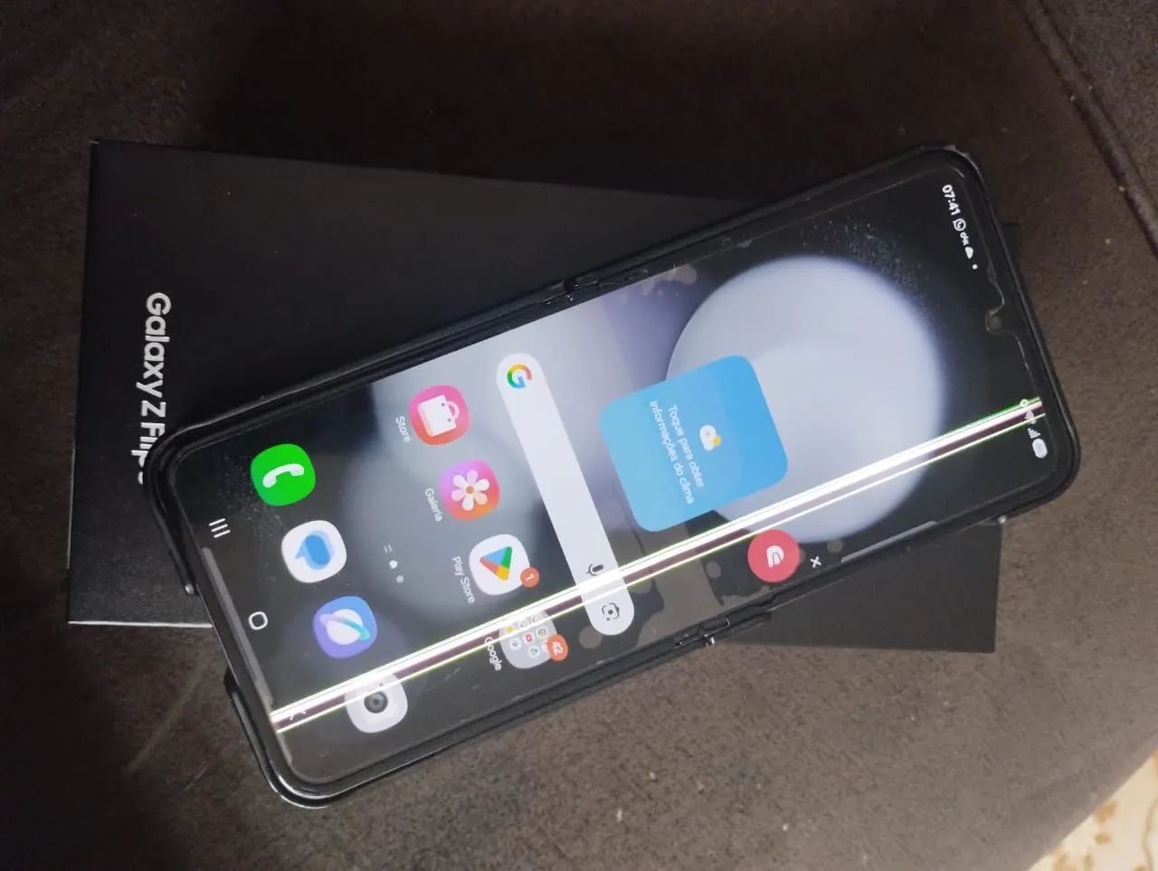 Zflip 5 512gb  8gb ram