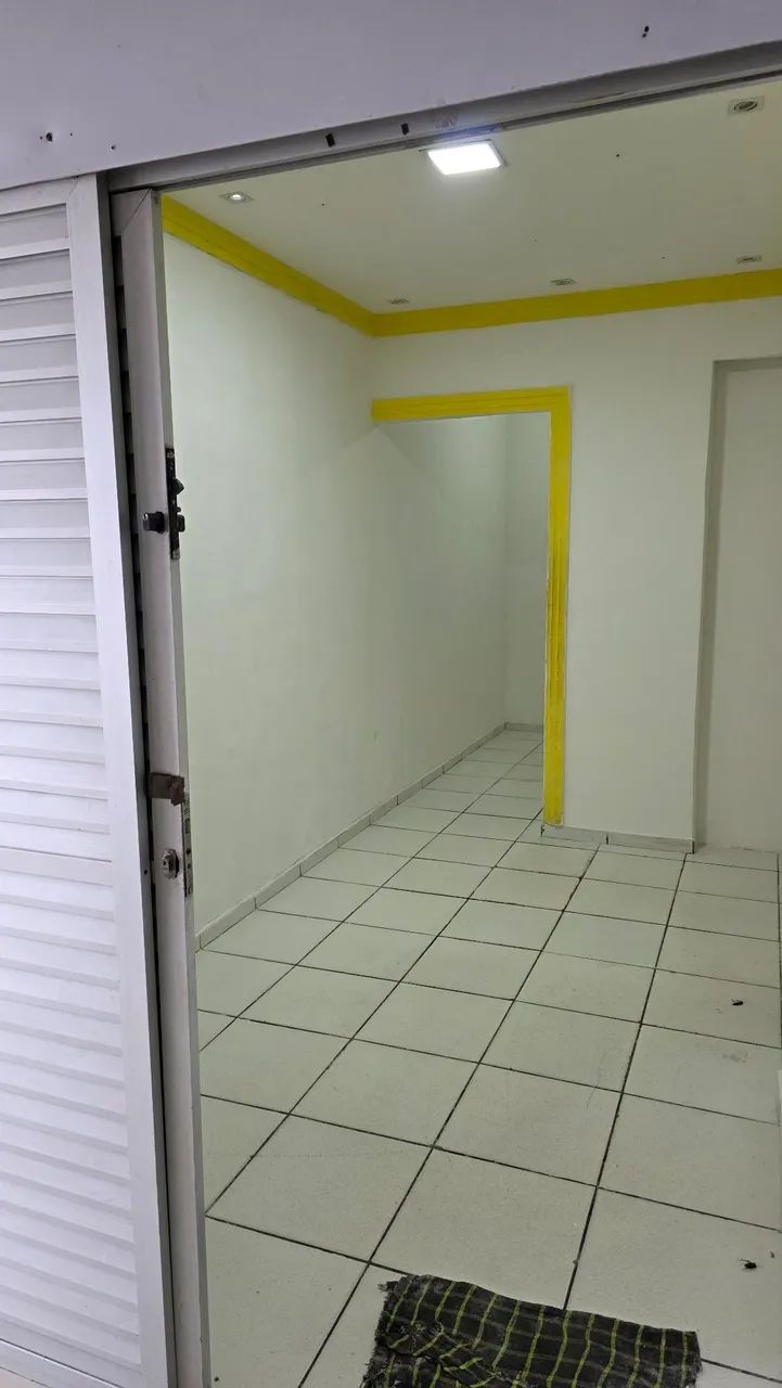 Sala comercial no centro 