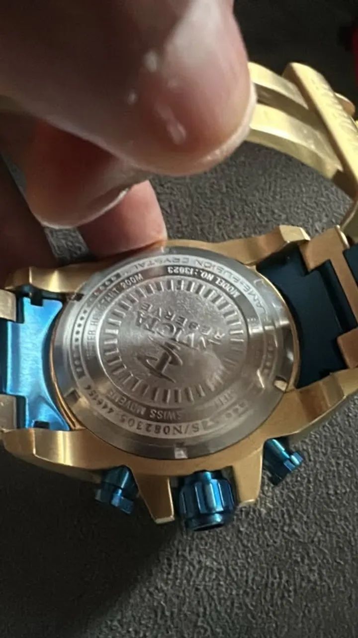 Relógio Masculino Invicta Reserve Arsenal 80189 Swiss Made Dourado