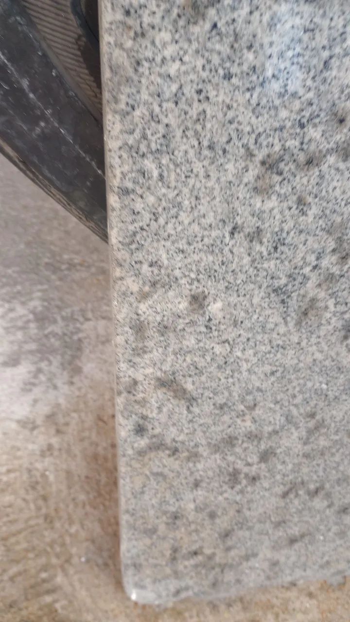 Pedra de granito 497267539947694084