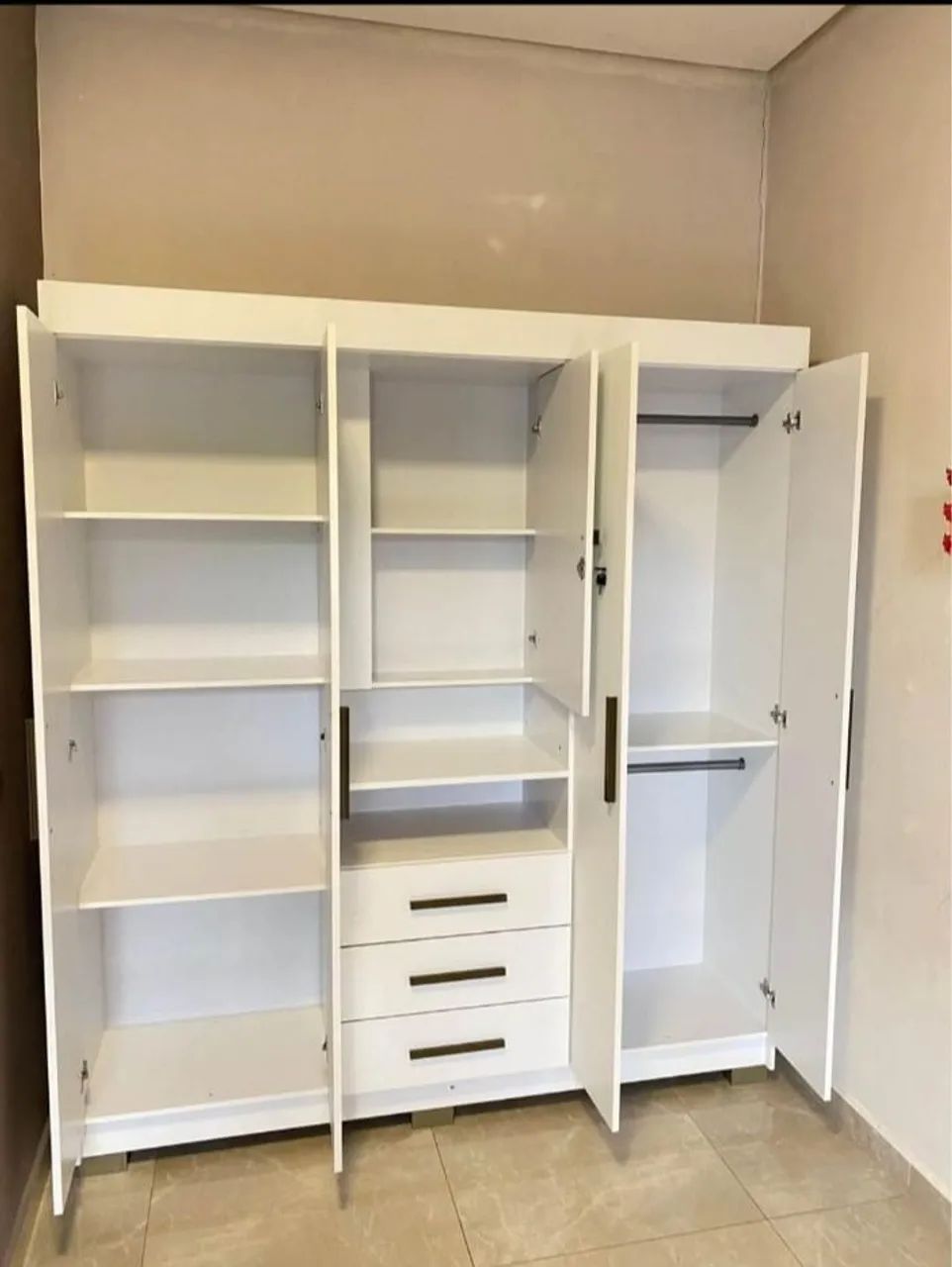 - Vendo "Guarda Roupa _NoVoS  - Foto 4