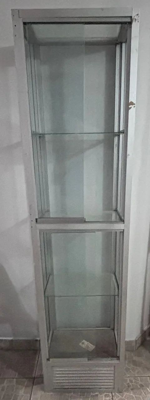 vende-se vitrine expositora vertical