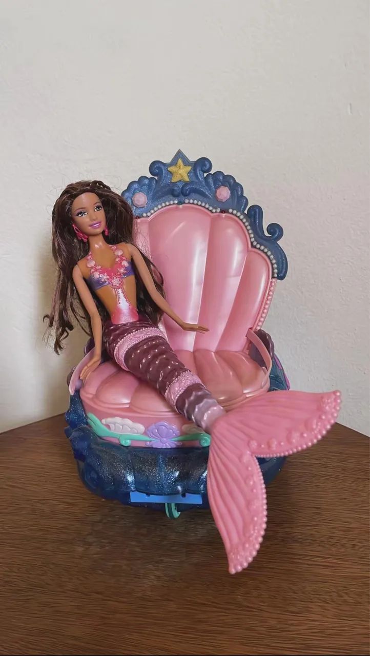 Barbie Sereia KYLIE 