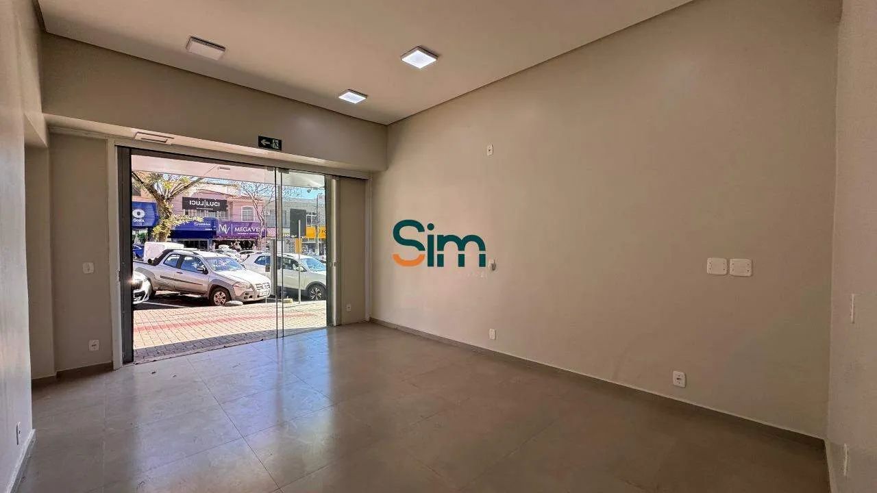 Sala Comercial para Alugar no Centro de Chapecó - 40m² | Porcelanato - Foto 3