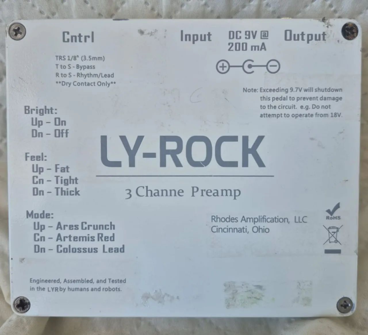 Pedal Ly Rock LYR preamp de 3 canais clean overdrive crunch