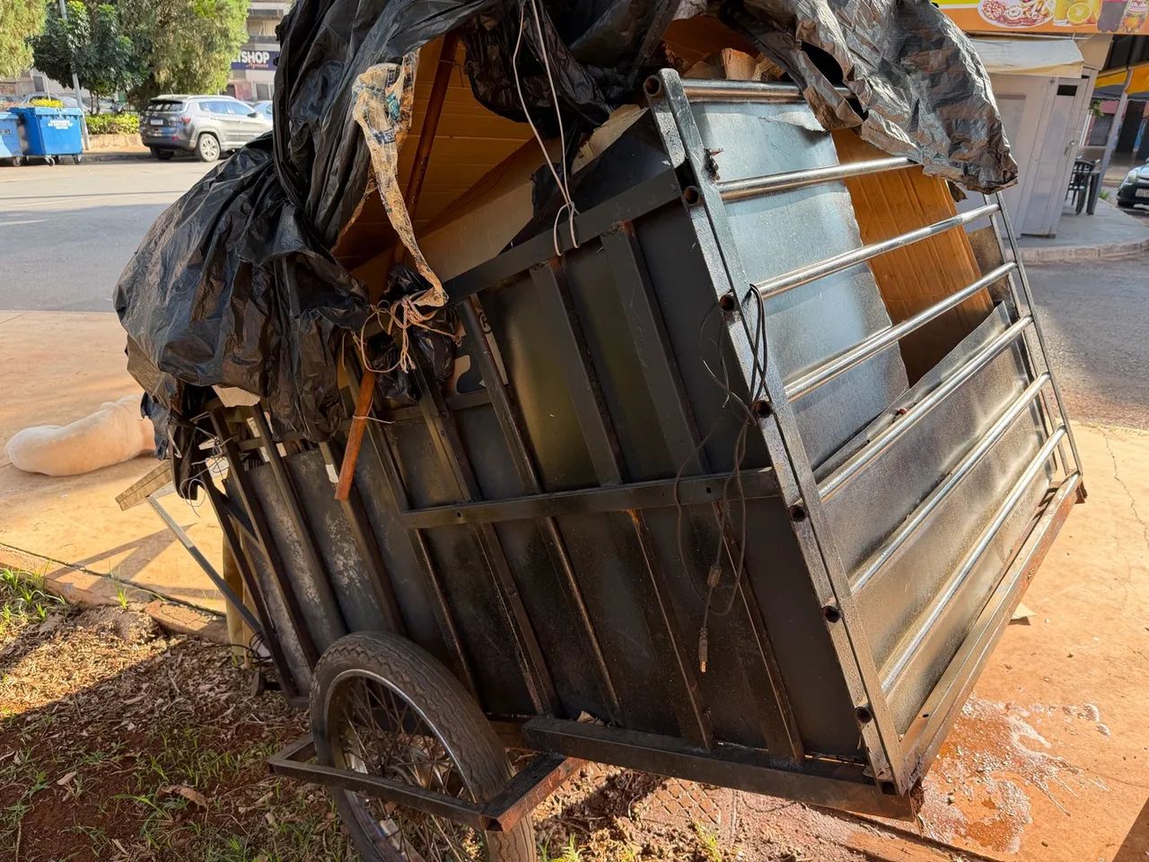Carro pra reciclagem em ótimo Estado