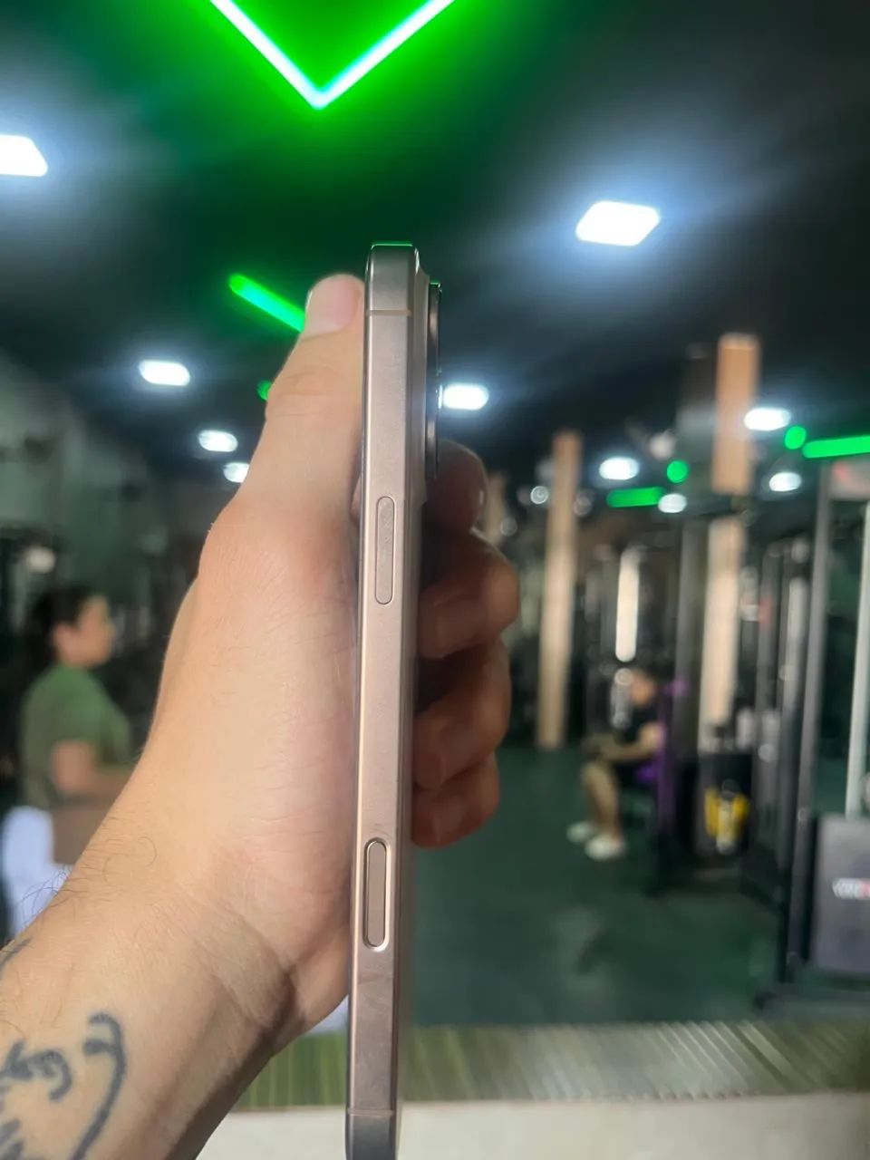 iPhone 16 pro Max 256gb - Foto 3