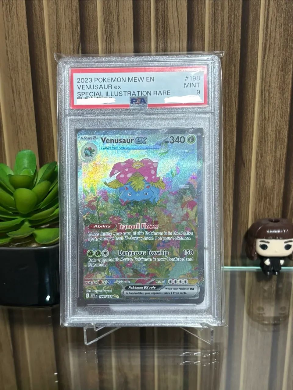 Venusaur 198/165 PSA 9