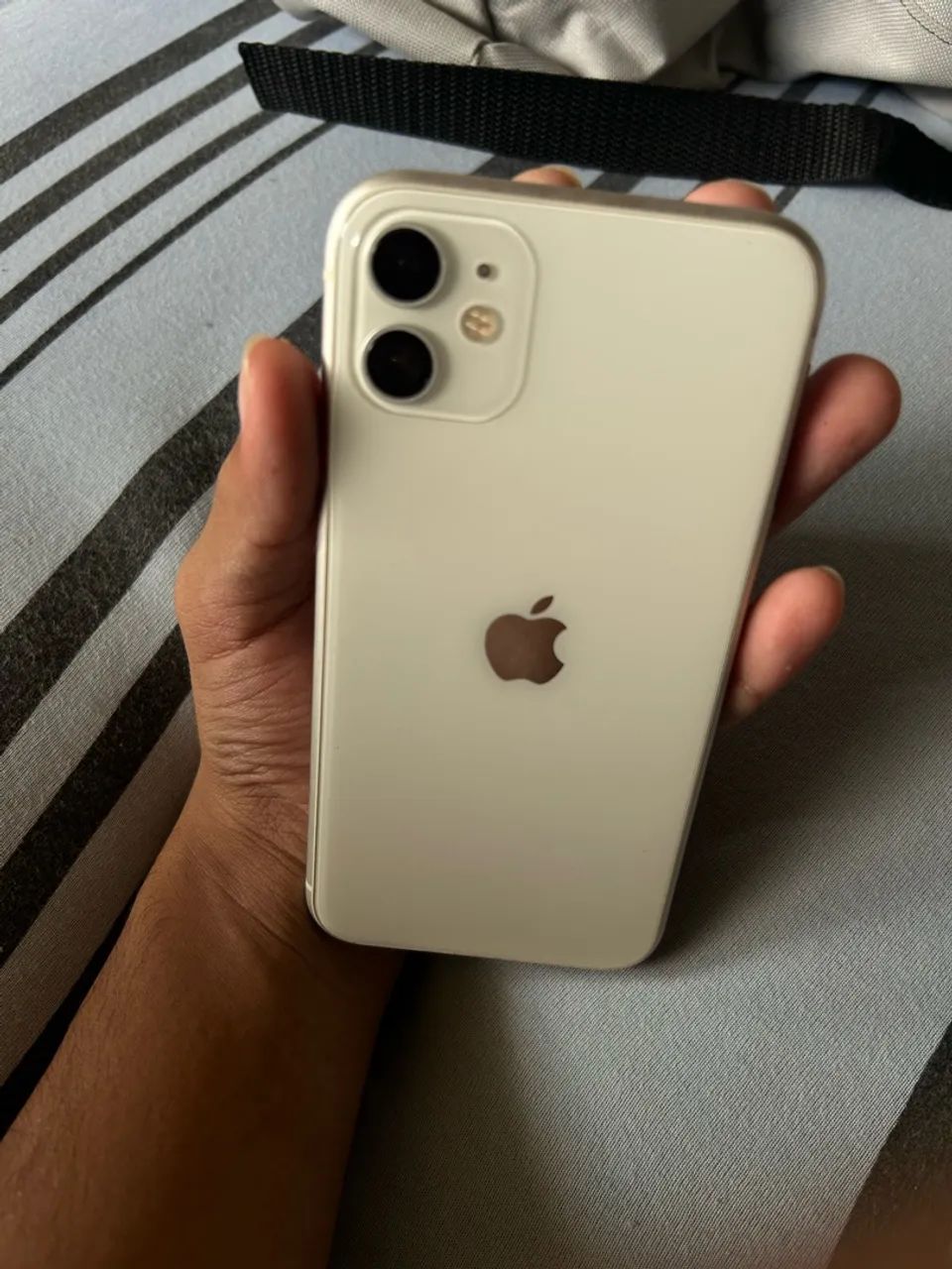 Vende - se IPhone 11 - Foto 5