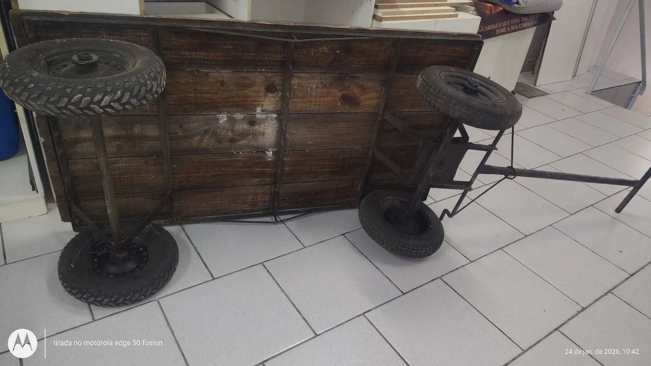 Carrinho 4 rodas  600 kg reforçado com pneus  - Foto 5
