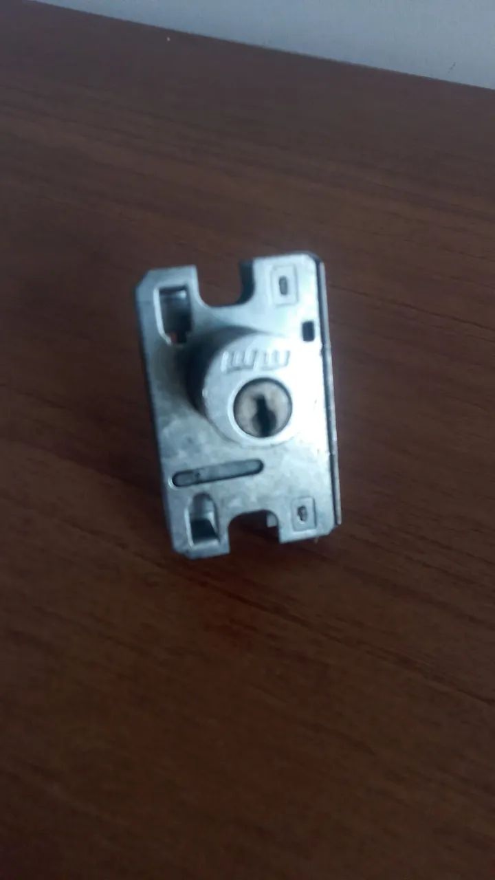 Fechadura porta