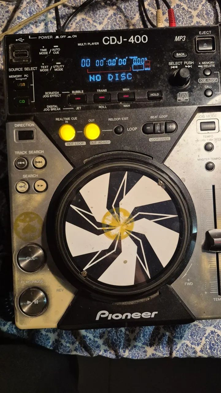 PAR DE CDJ 400 PIONEER 100v - Foto 2