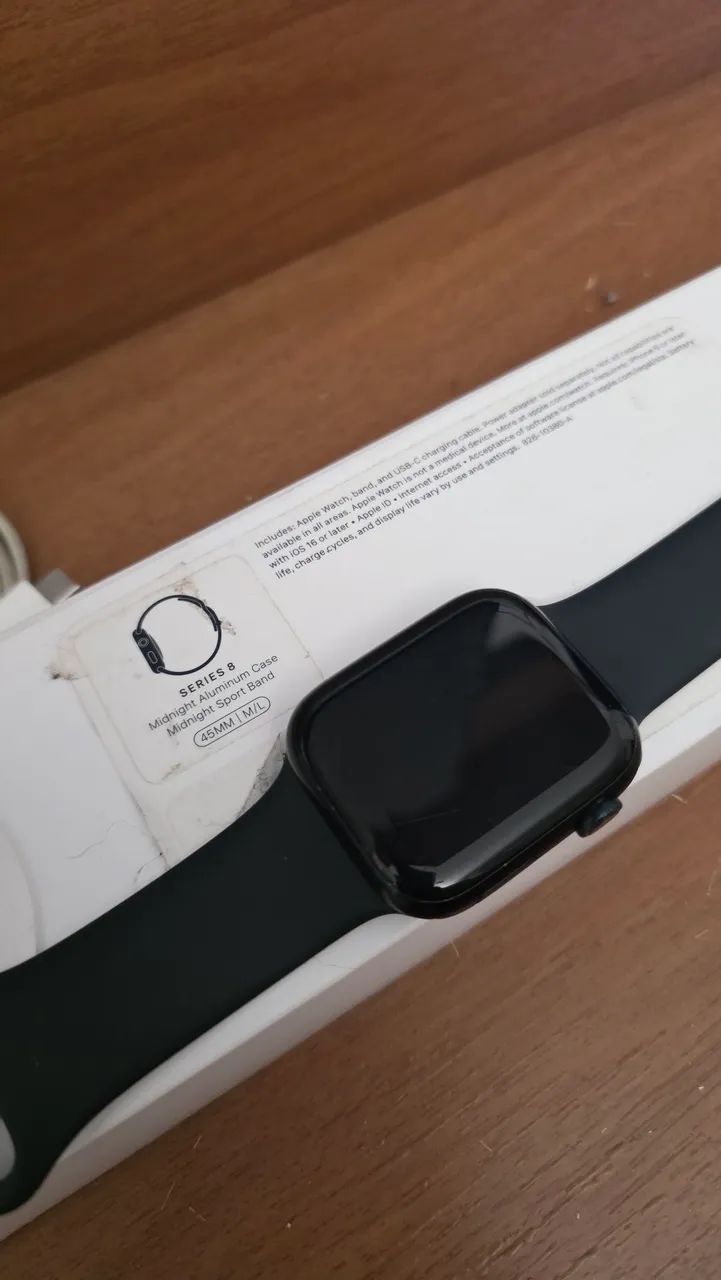 Apple watch series 8