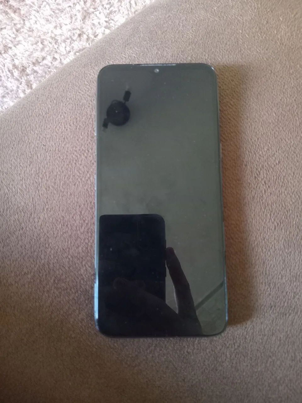 Estou vendendo um cell LG valor 450 contato *81