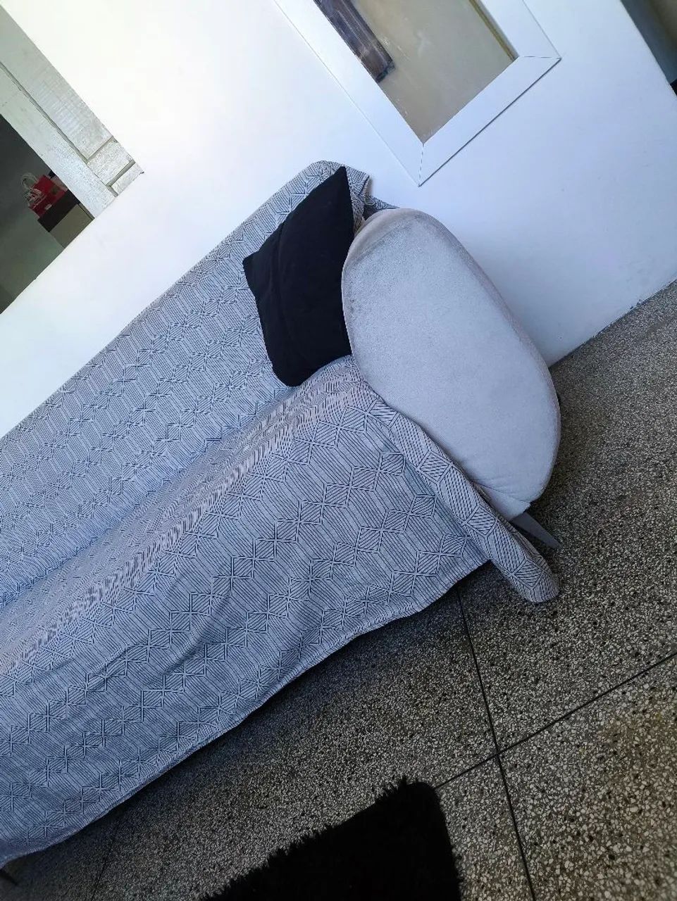 Sofá 150$ pra vender rápido  - Foto 2