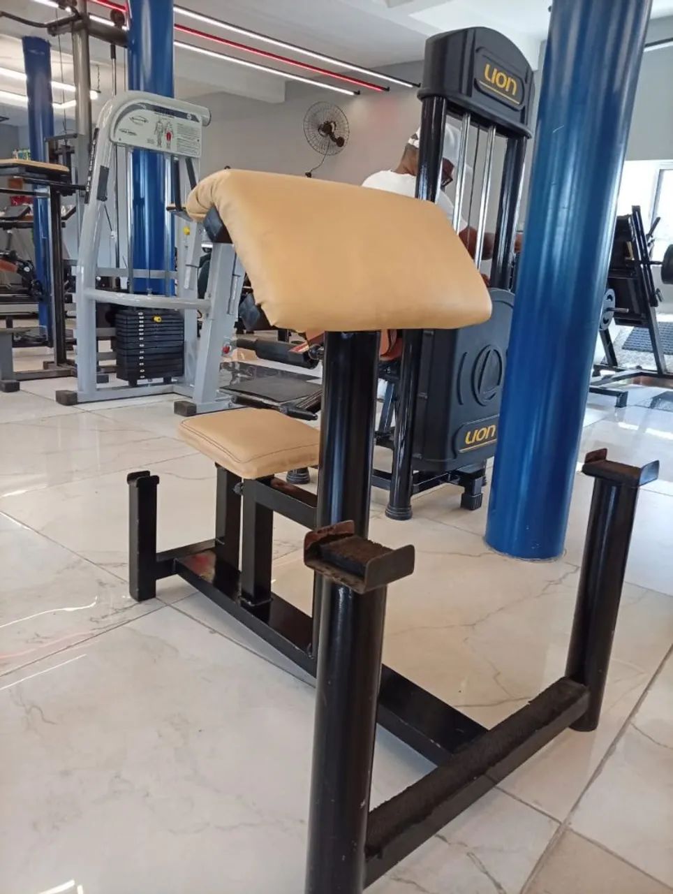 Máquina de academia  - Foto 4