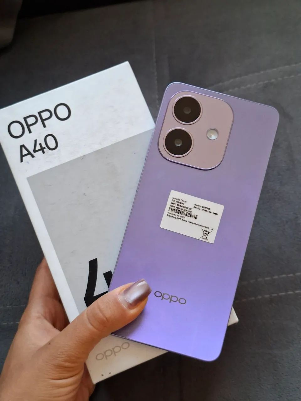 OPPO A 40