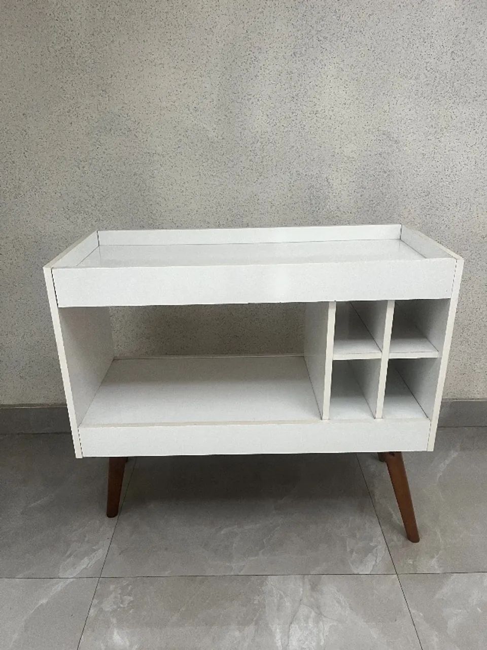 Mesa porta objetos / bebidas - barzinho