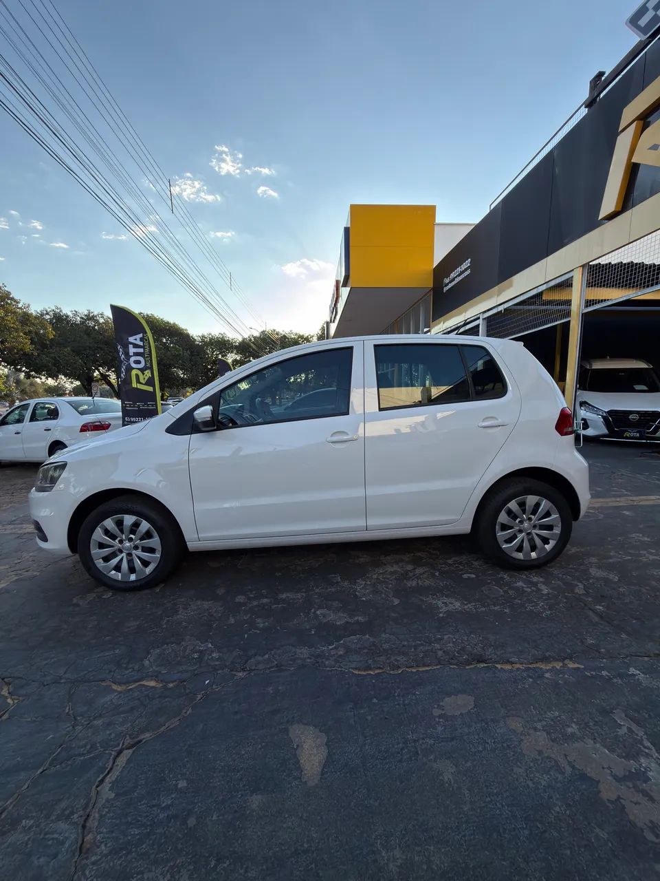 Volkswagen Fox Trendline 1.0 Flex 12V 5P 2017 - Foto 4