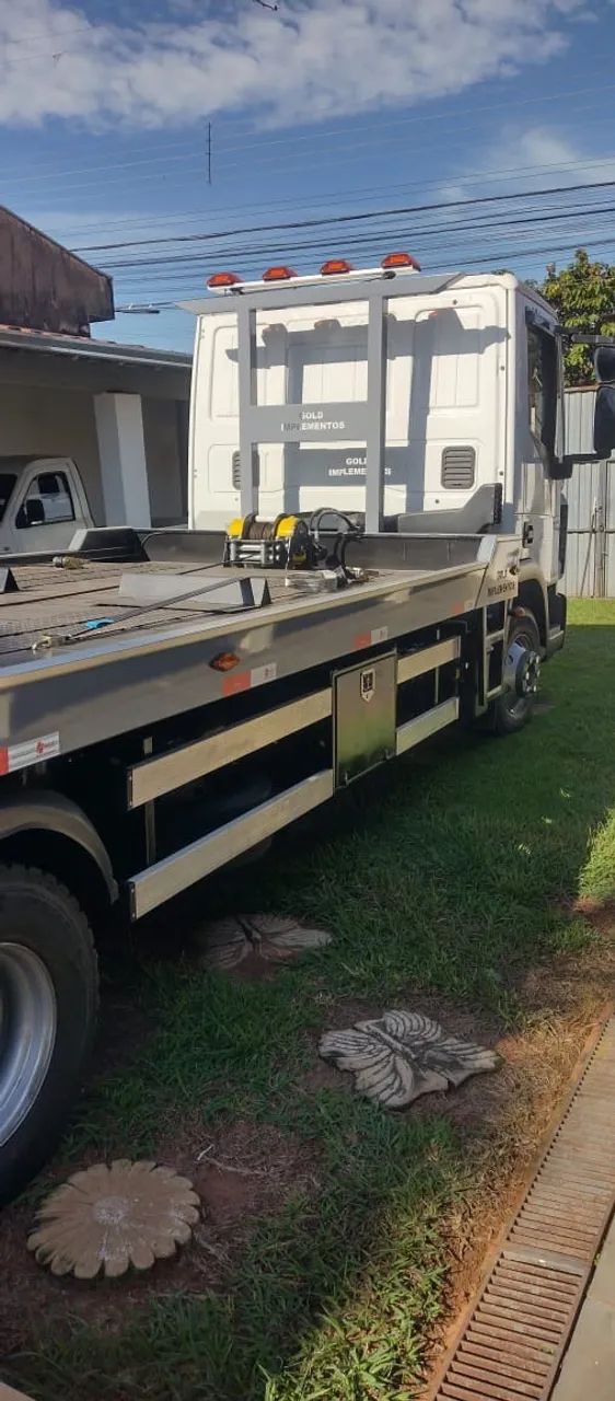 Iveco Tector 11-190 Ano 2022 perfeito estado  - Foto 3