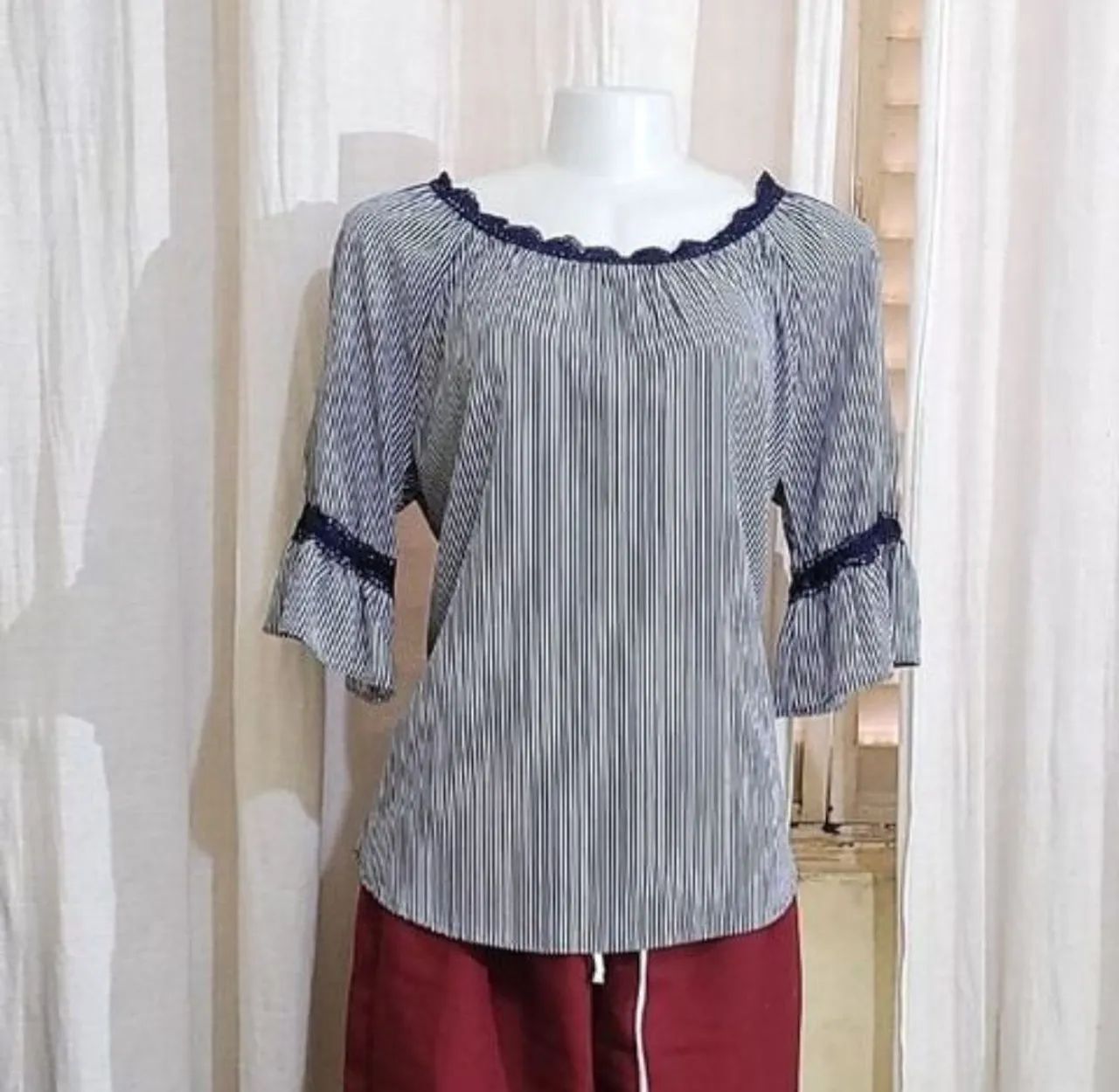 Lote 5 Blusas Tam G - Ideal para Trabalho - Elegantes e Confortáveis - Foto 3