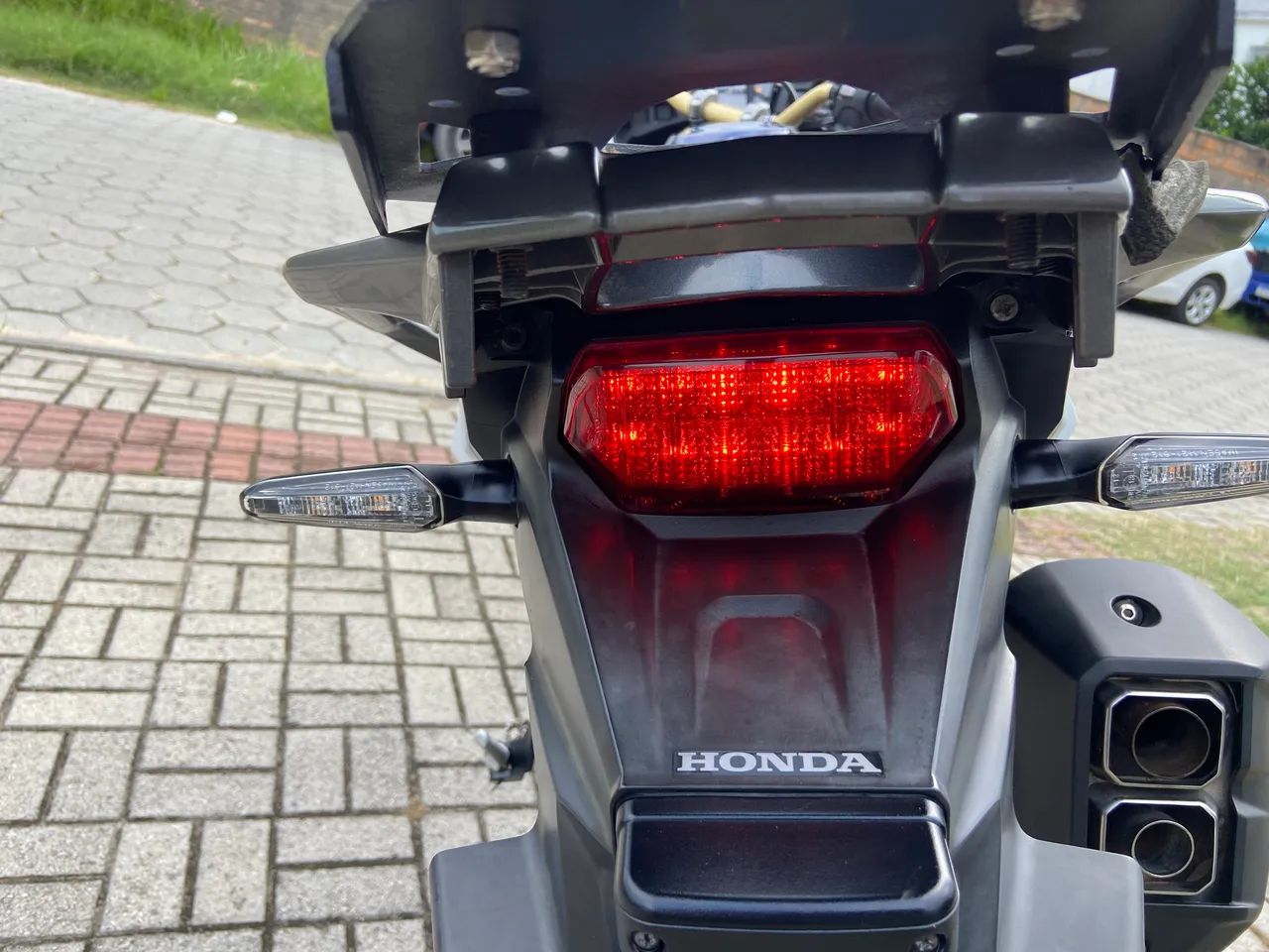 Africa Twin muito nova  - Foto 4