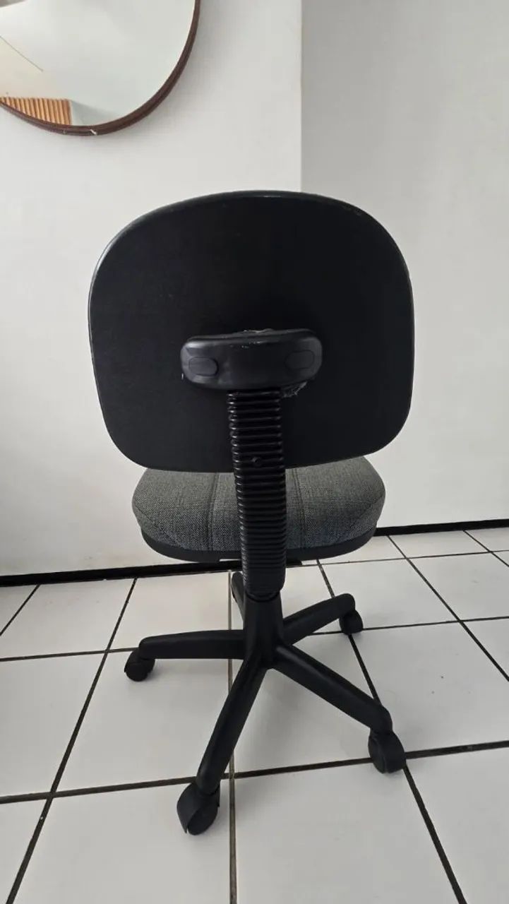 Cadeira para escritorio 280,00 - Foto 4