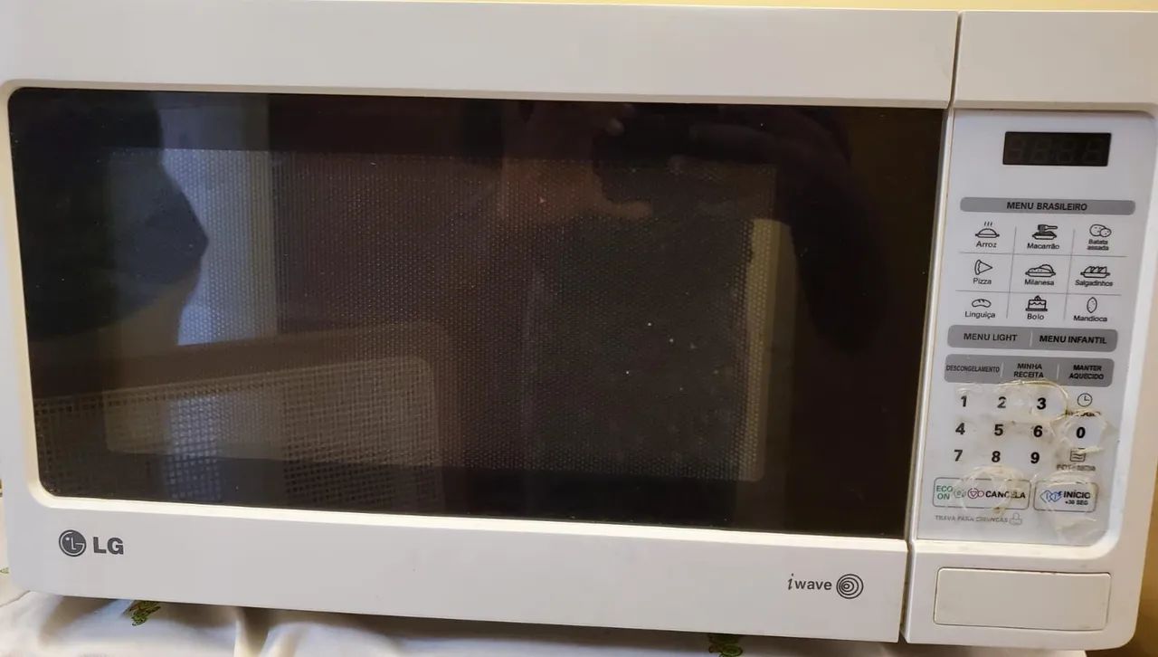 Microondas LG - 127V - Funcionando em perfeito estado 