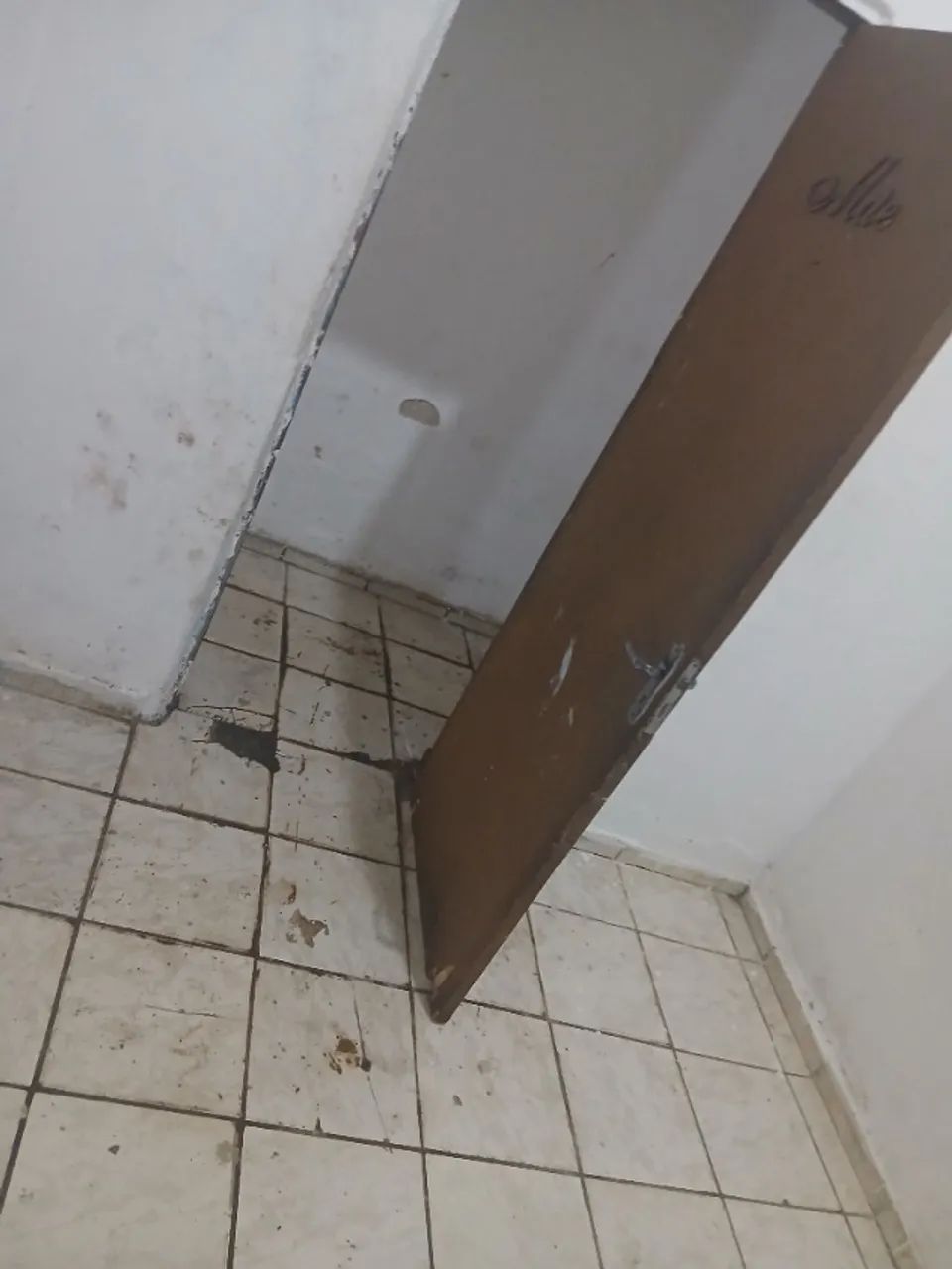 Aluga-se casa com 2 quartos em Dix-Septrosado. - Foto 5