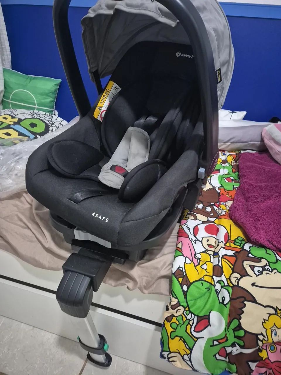 Bebê conforto Safet 1 com base para carro.  - Foto 4