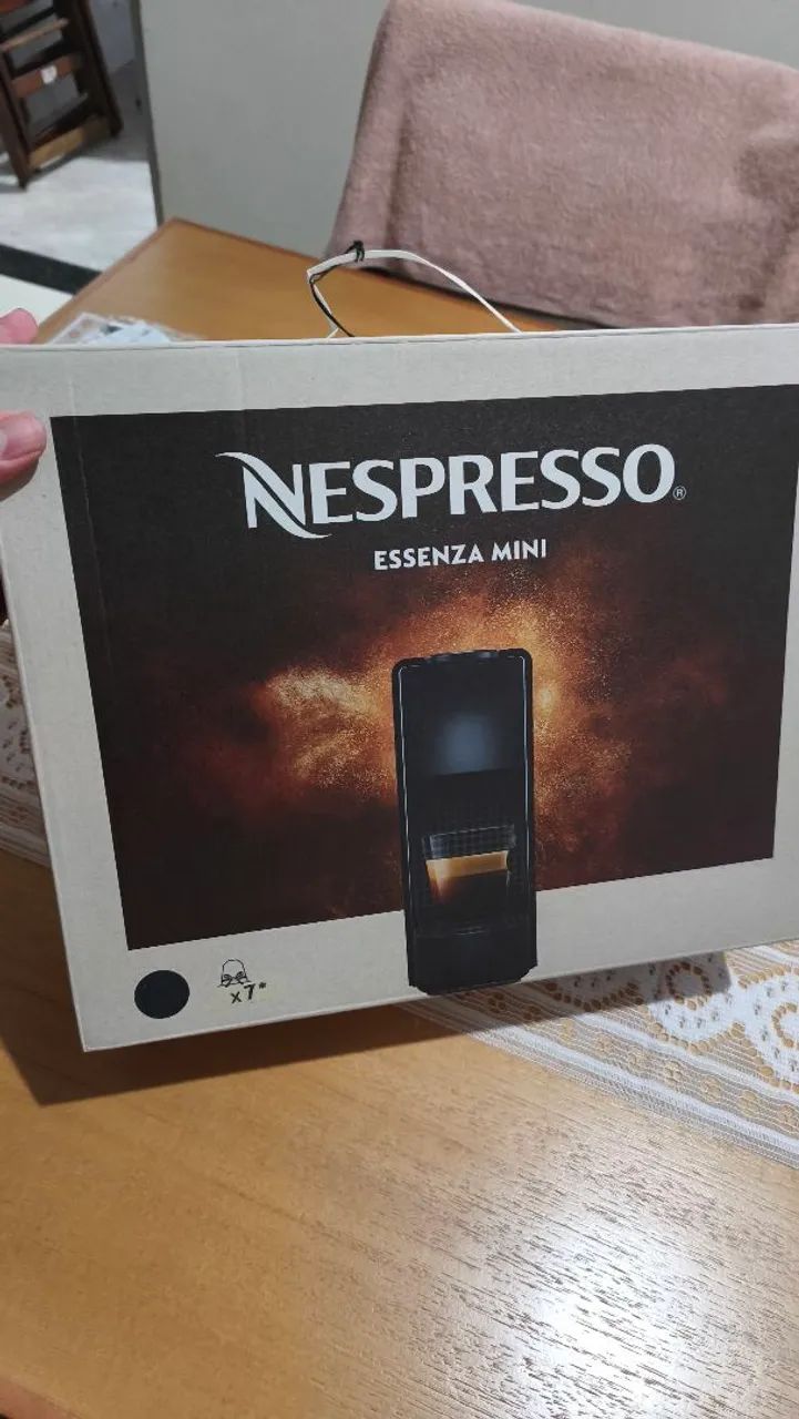 Nespresso Essenza Mini + 6 cápsulas  - Foto 2