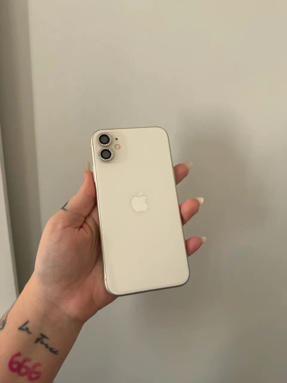 LEILÃO- iPhone 11 256gb TODO ORIGINAL EXCELENTE  - Foto 2