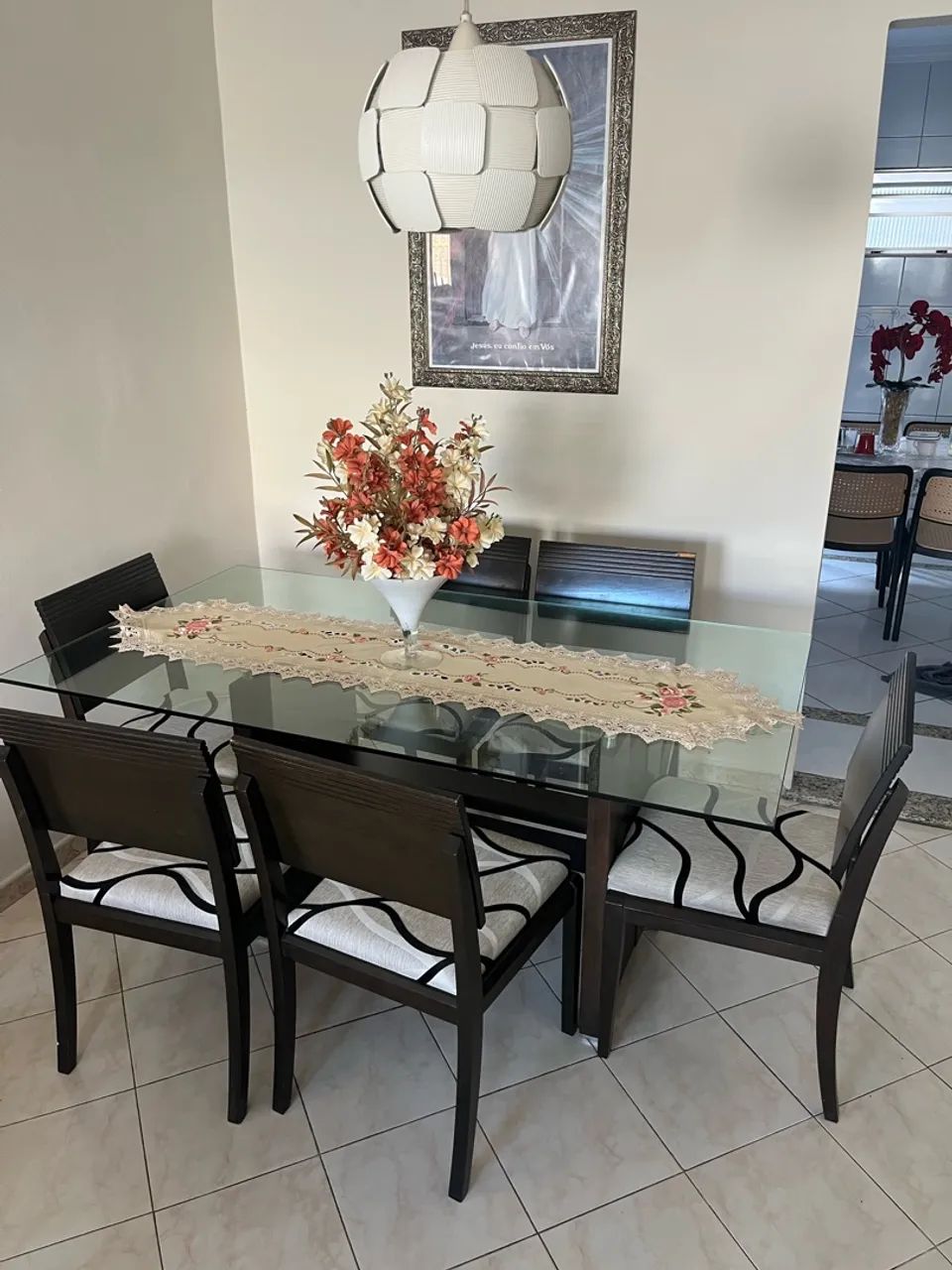 Mesa de 6 cadeiras madeira maciça  - Foto 3