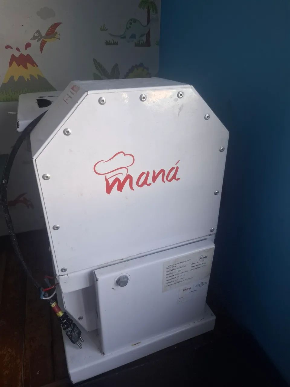 Vendo uma masseira 