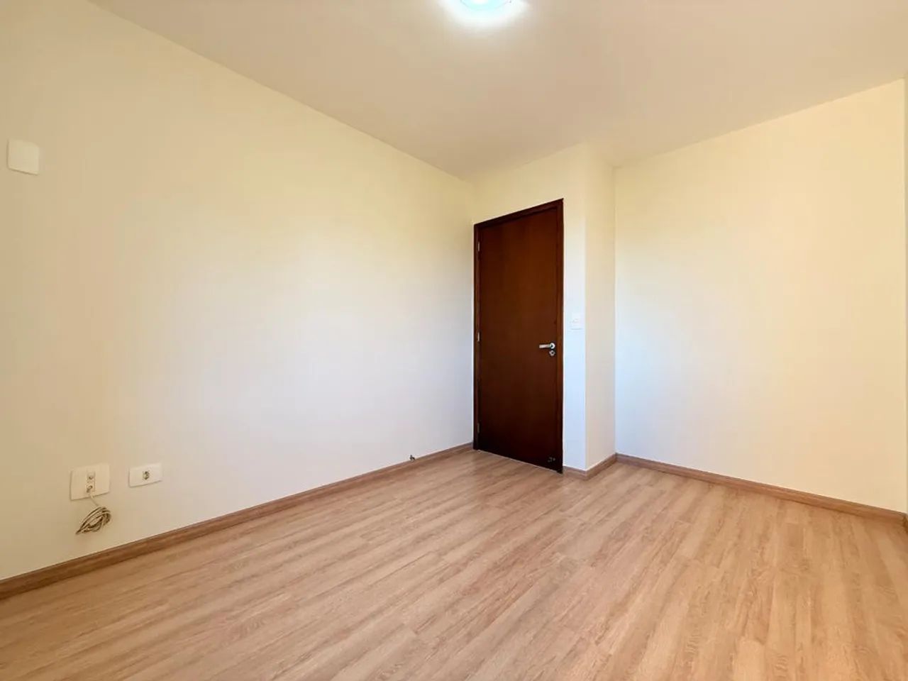Apartamento para alugar em Maringá, Loteamento Sumaré, com 3 quartos, com 57.86 m² - Foto 4