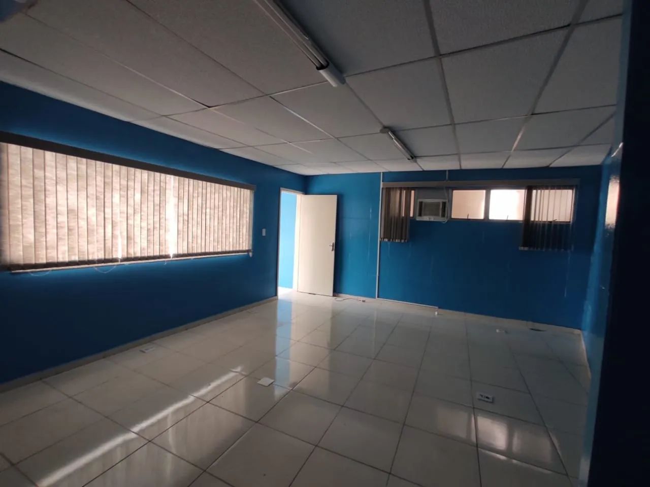Galpão na Rua Professora Izaura Bayerlein, 54  90 m² - Foto 5
