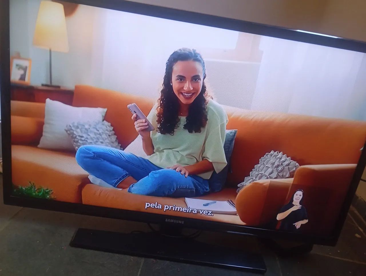 TV 