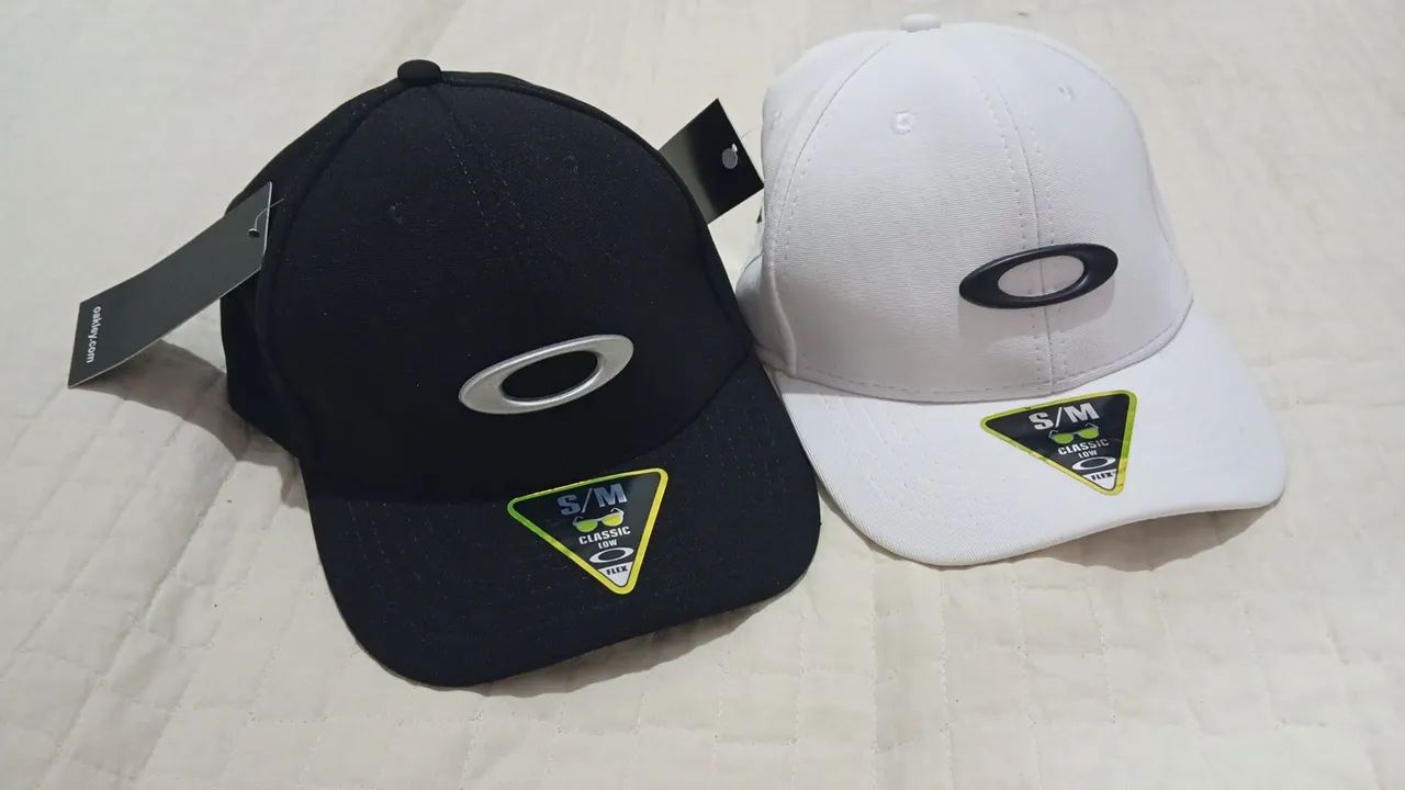 Bones da Oakley  - Foto 3