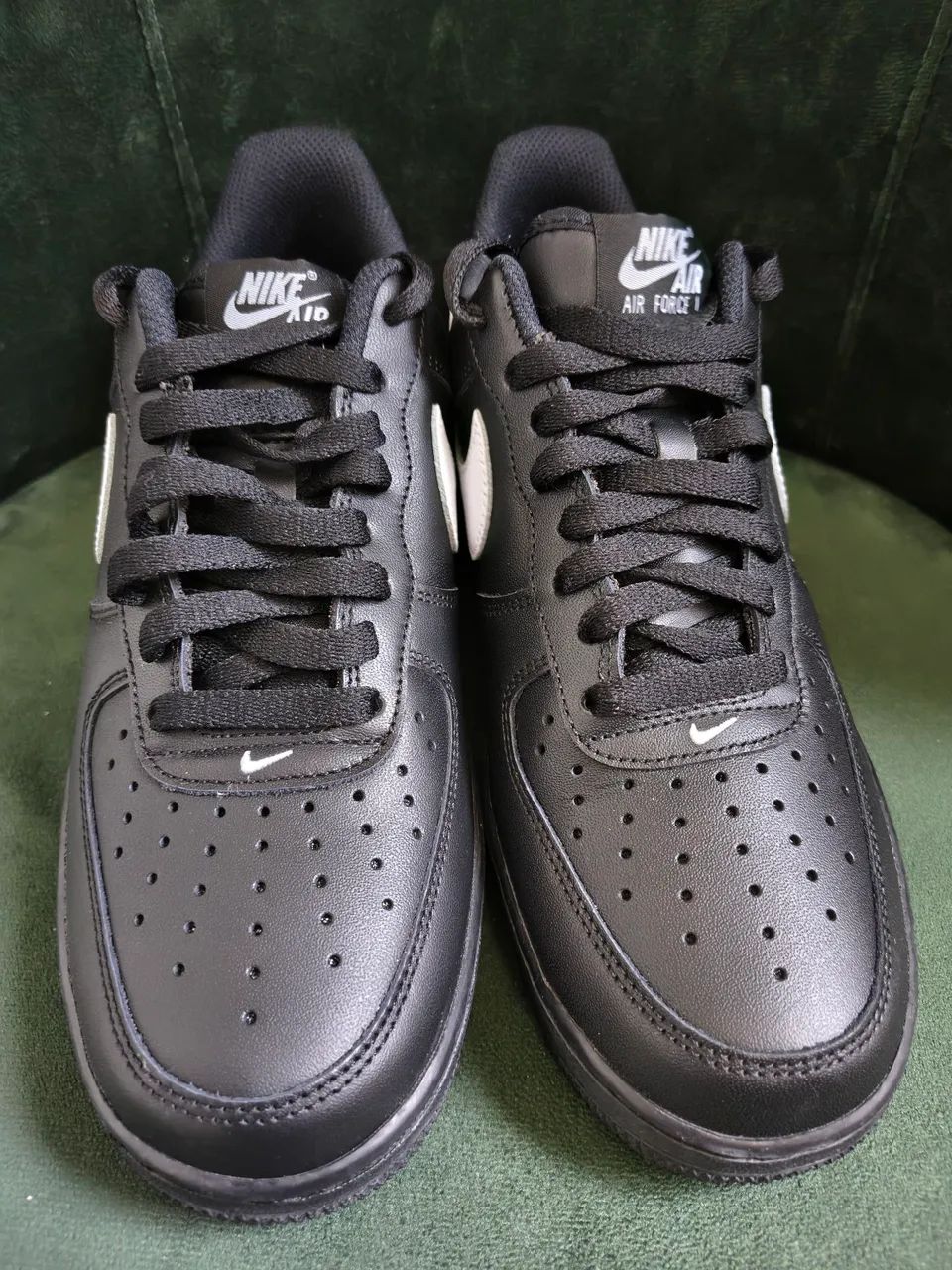 Vendo Tênis NIKE Air Force 1 "Black White" ORIGINAL 