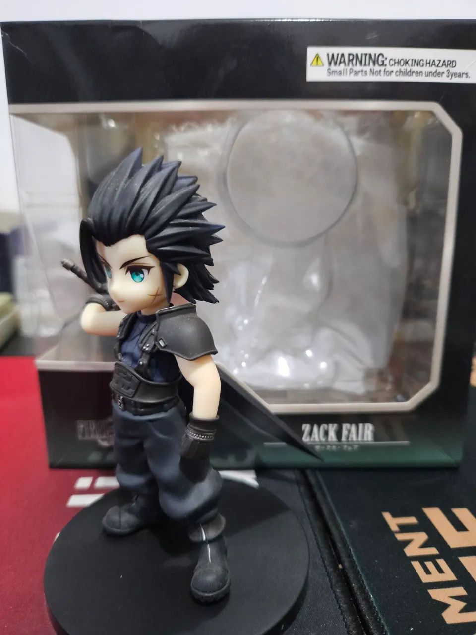 Final Fantasy Action Figure Adorable Arts Zack Fair Original - Foto 2
