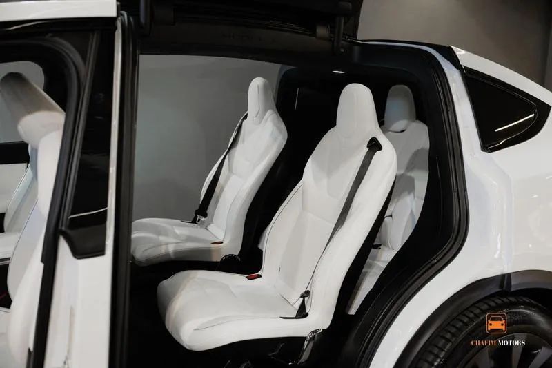 Tesla Model X Plaid Eletrico, foto 12 de 20