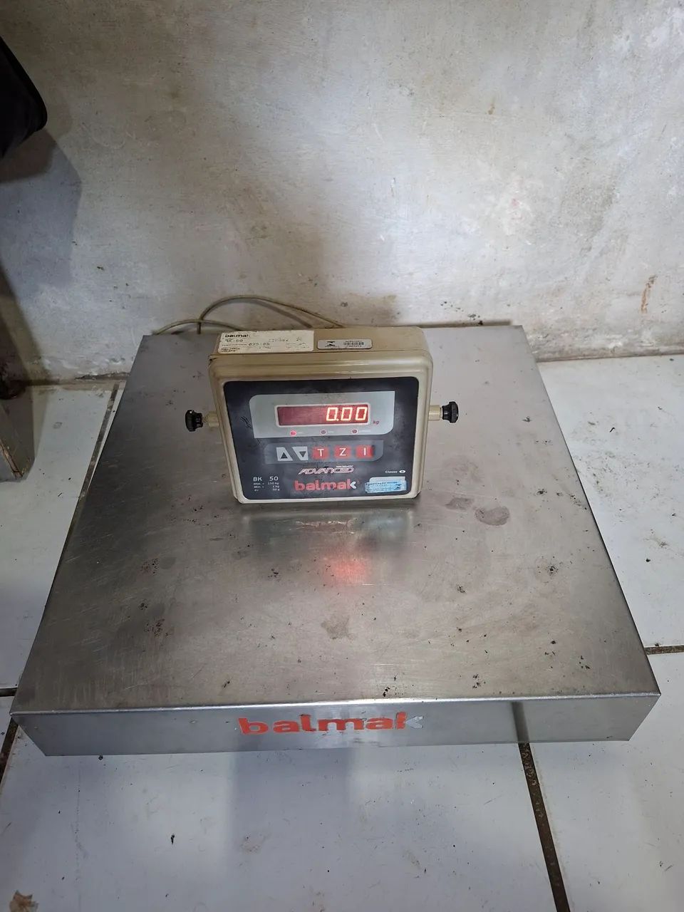 Vendo balança digital balmak 150kg  funcionando perfeitamente.  - Foto 3