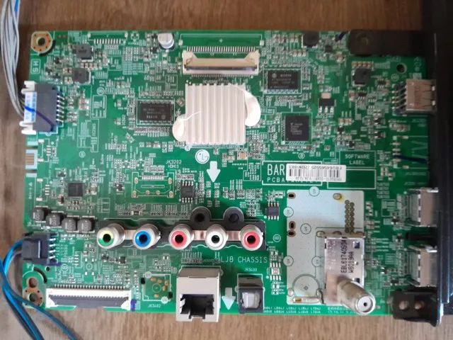 placa principal EAX68165901, EBU65404905 ou EAX67848002