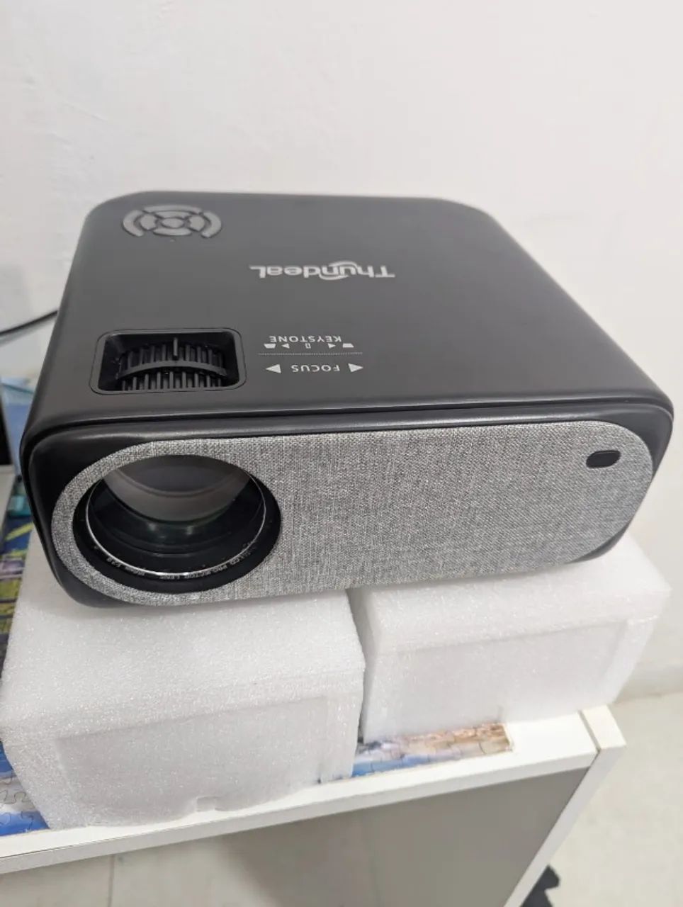 Projetor Thundeel TD97