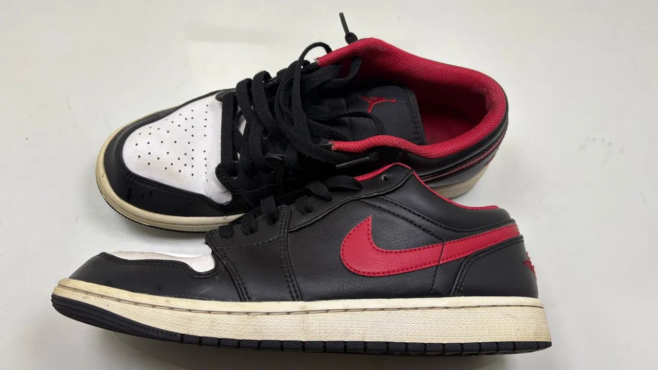 NIKE AIR JORDAN 1 LOW