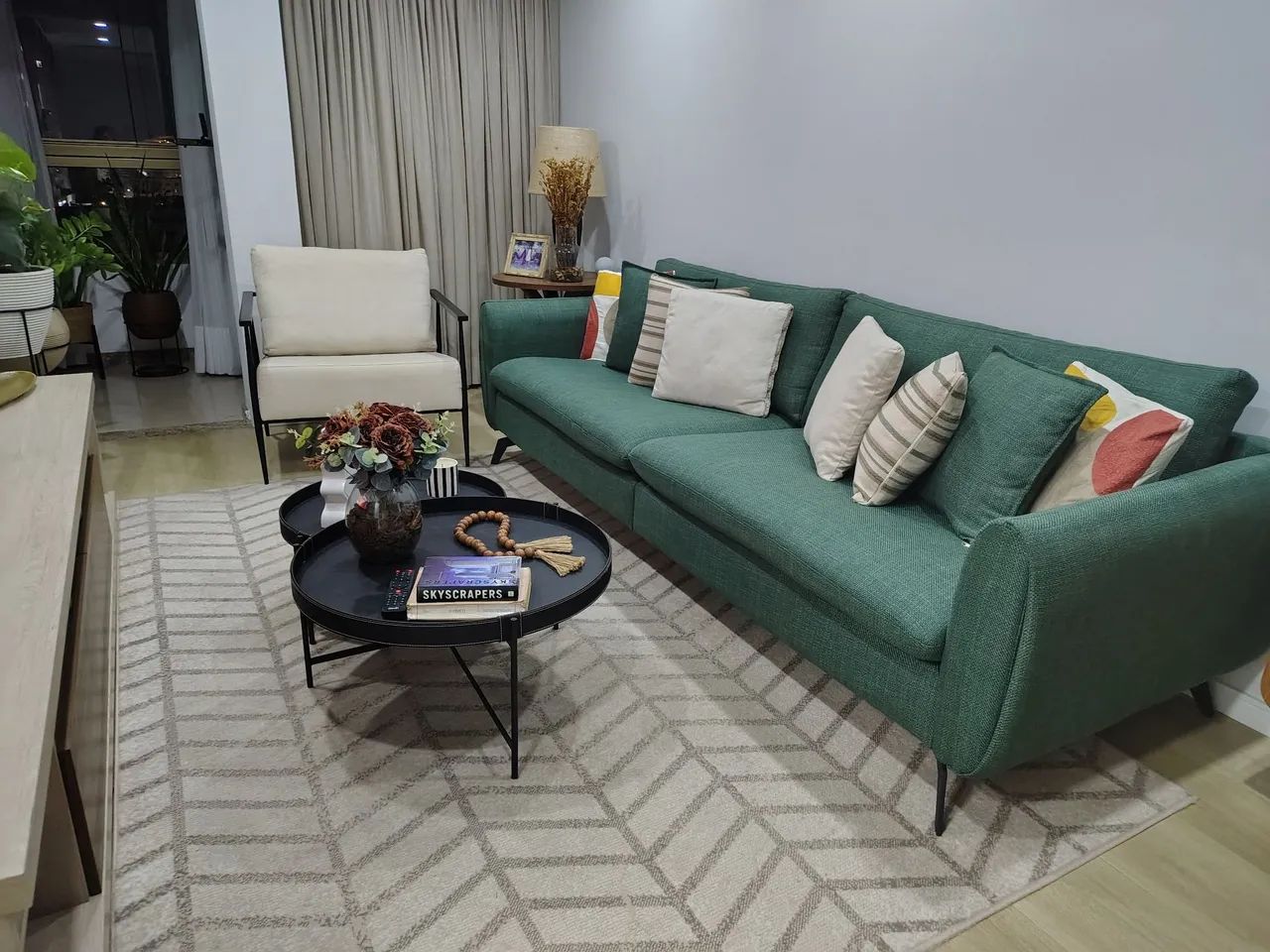 Vendo sofá tratado,bem conservado  - Foto 4