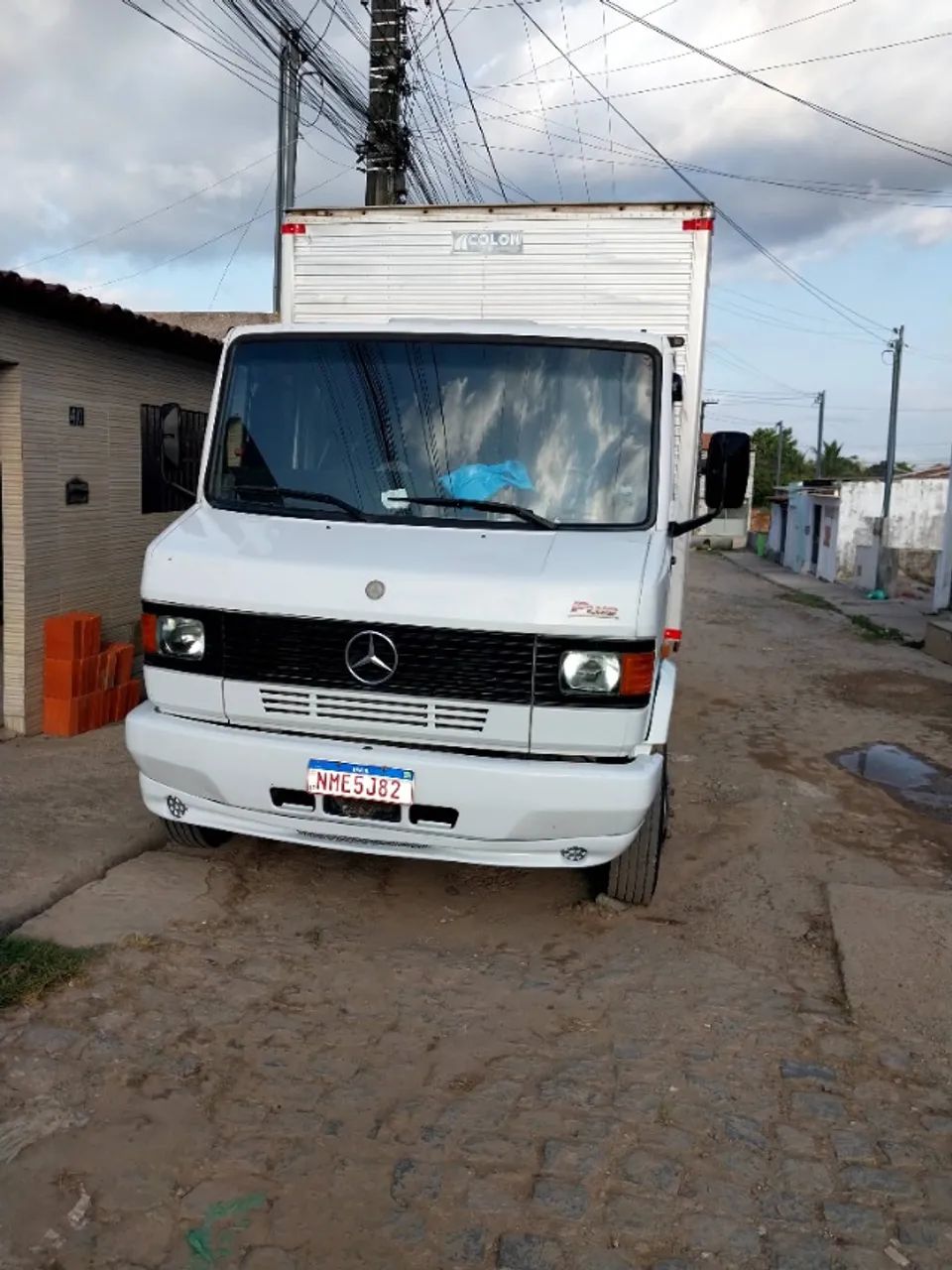 Caminhão bau - Foto 3