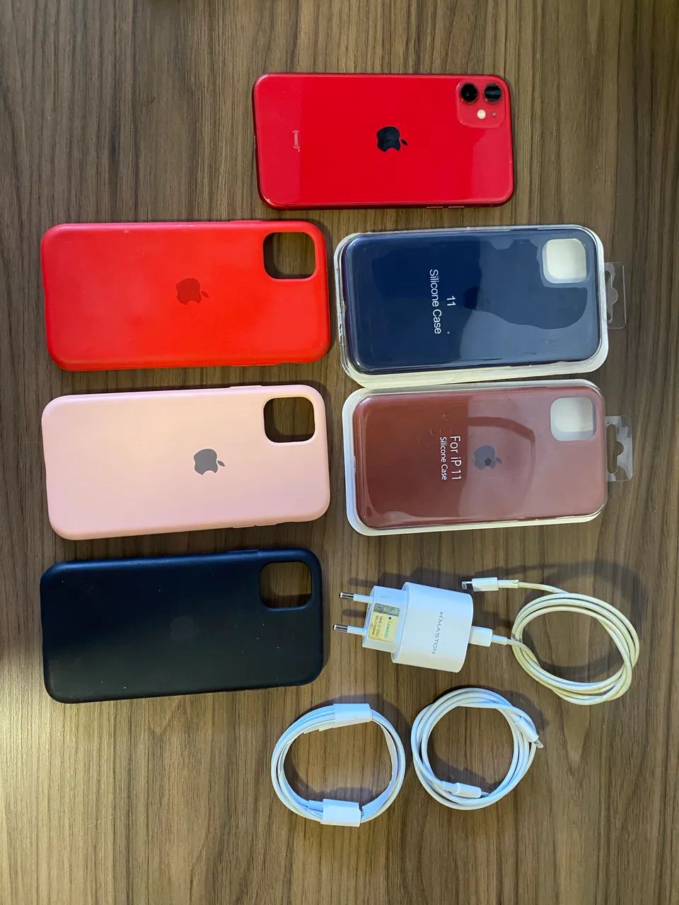 iPhone 11 64g vermelho 