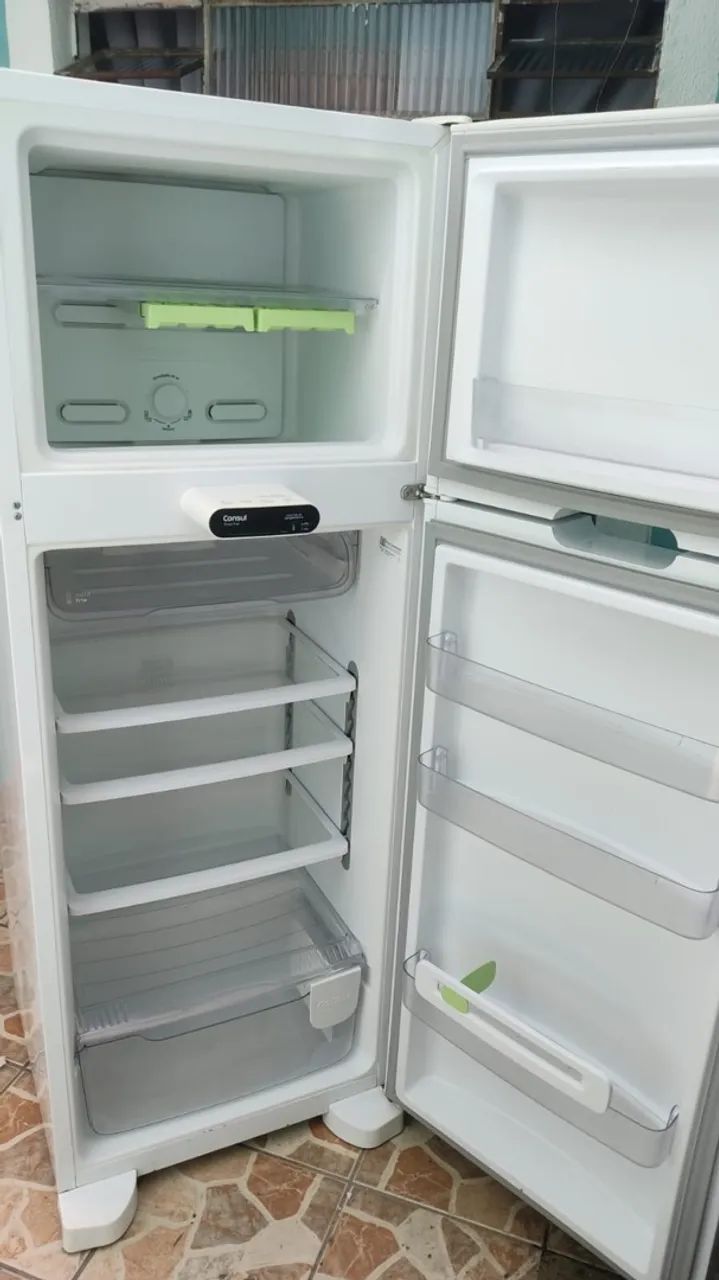 Geladeira cônsul 